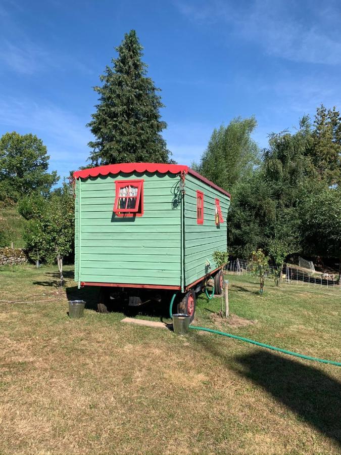 Relais Des Chaux Bed and Breakfast Saint-Jean-des-Ollières Εξωτερικό φωτογραφία